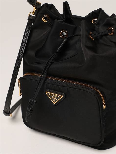 prada collezione borsa stoffa|borse prada tessuti.